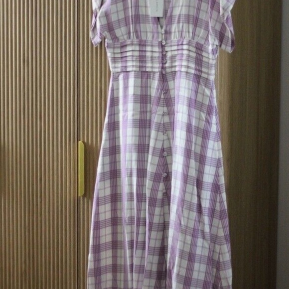 BNWT Mr Larkin “Olive” Midi Dress - Picture 3 of 8